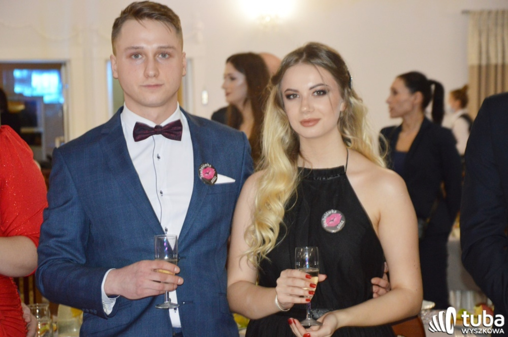 „Bal na sto par”. Studniówka Zespołu Szkół nr 1 w Wyszkowie (VIDEO)