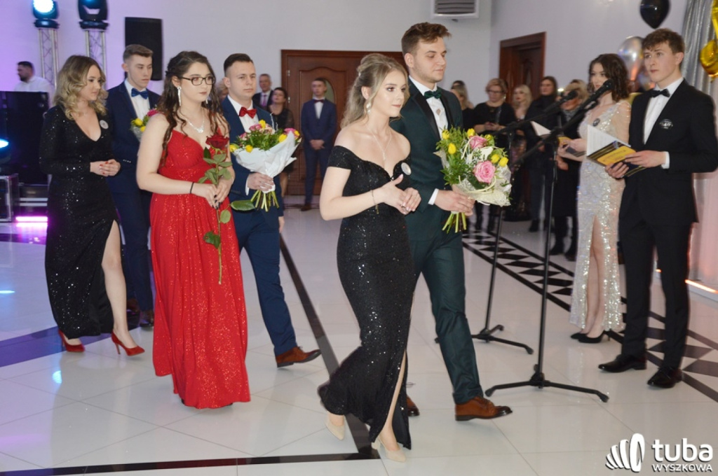 „Bal na sto par”. Studniówka Zespołu Szkół nr 1 w Wyszkowie (VIDEO)