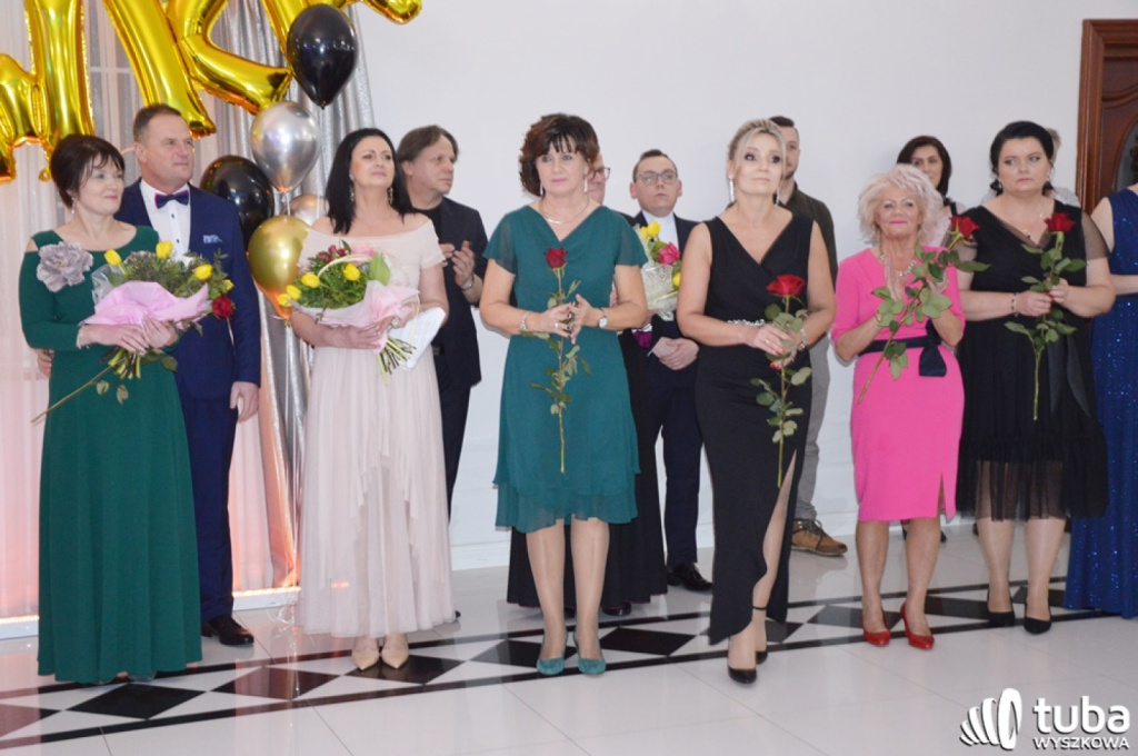 „Bal na sto par”. Studniówka Zespołu Szkół nr 1 w Wyszkowie (VIDEO)