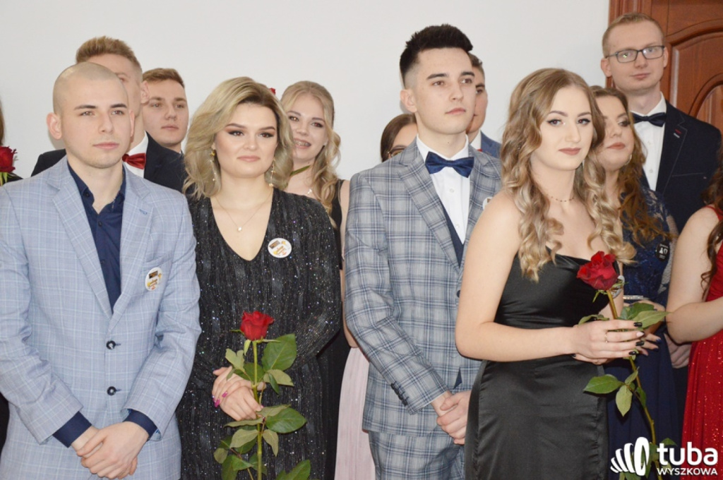 „Bal na sto par”. Studniówka Zespołu Szkół nr 1 w Wyszkowie (VIDEO)