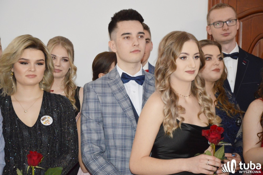 „Bal na sto par”. Studniówka Zespołu Szkół nr 1 w Wyszkowie (VIDEO)