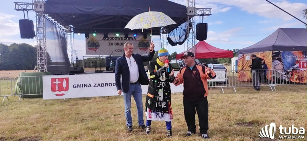 Prawdziwe jagodowe żniwa