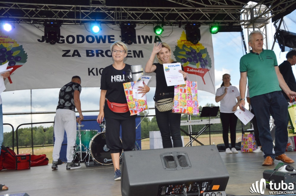 Prawdziwe jagodowe żniwa
