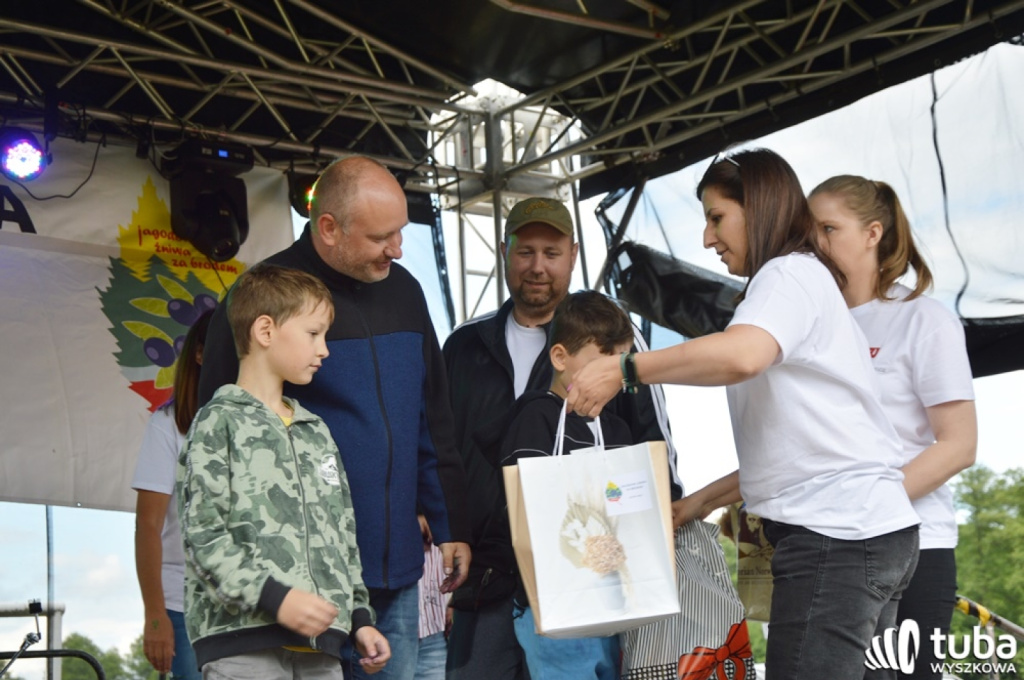 Prawdziwe jagodowe żniwa