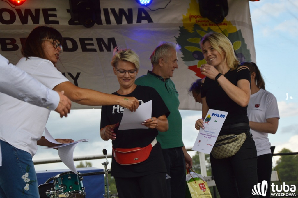 Prawdziwe jagodowe żniwa