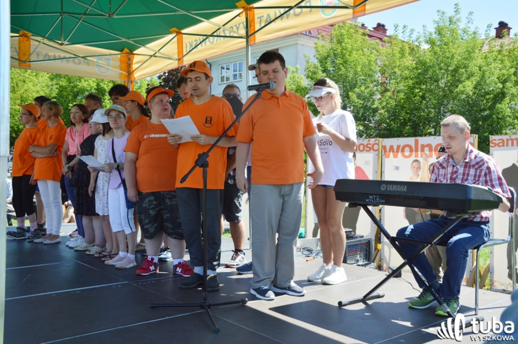 “Dziś wszyscy chcemy manifestować godność, tolerancję i równouprawnienie”