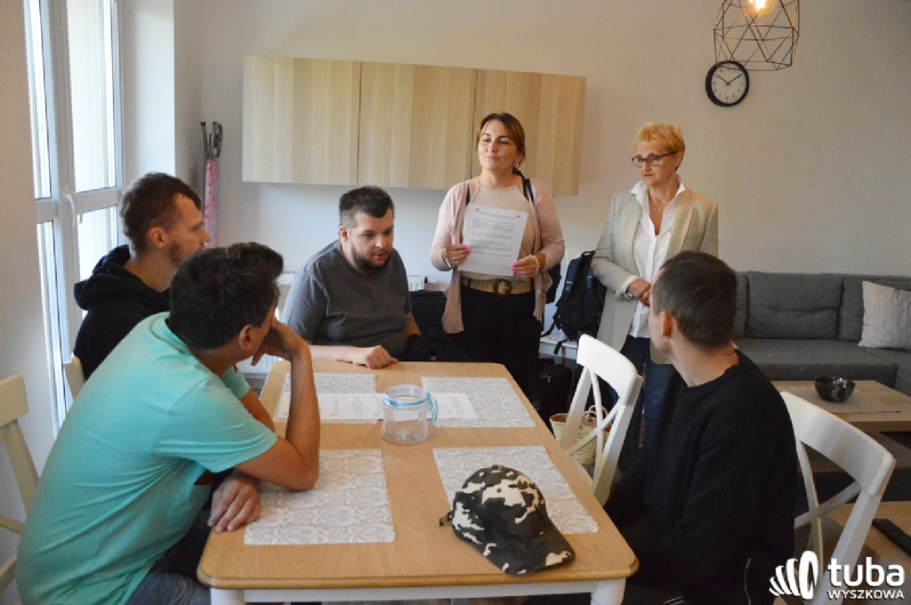 Pierwsze mieszkanie treningowe ma już swoich lokatorów