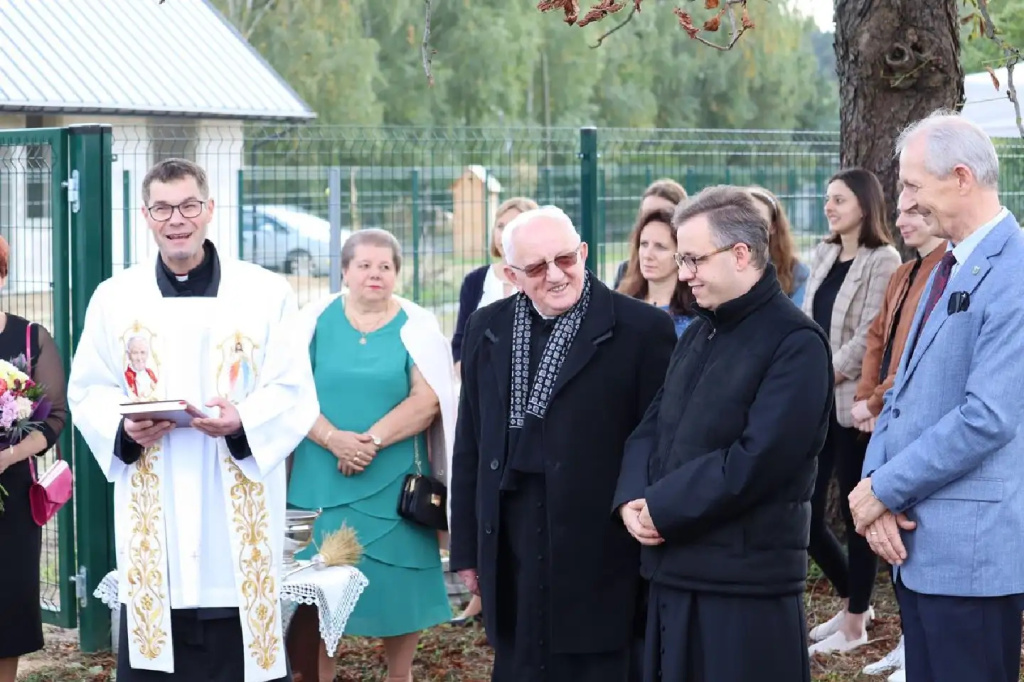 W Ojcowiźnie mają nową drogę i plac zabaw