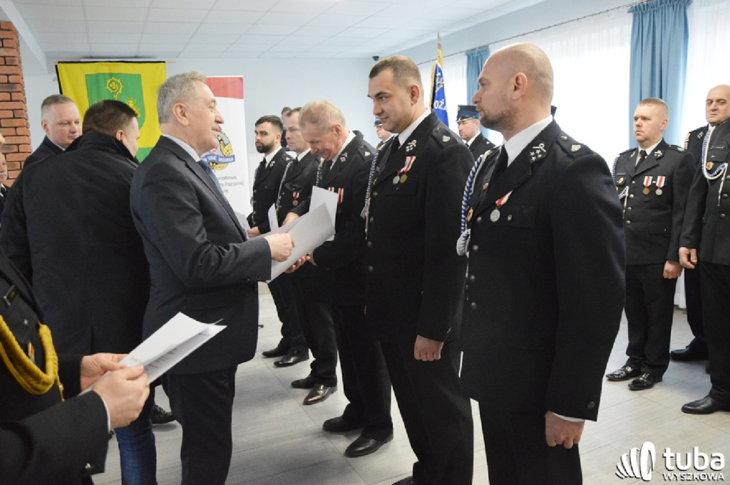OSP z powiatu wyszkowskiego wyposażone w nowy sprzęt ratowniczy
