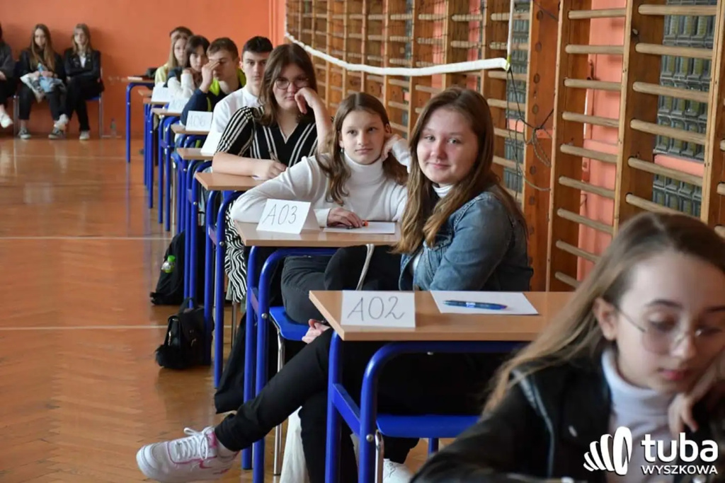 Miłują, nie kalają błędami. Znamy wyszkowskich mistrzów ortografii