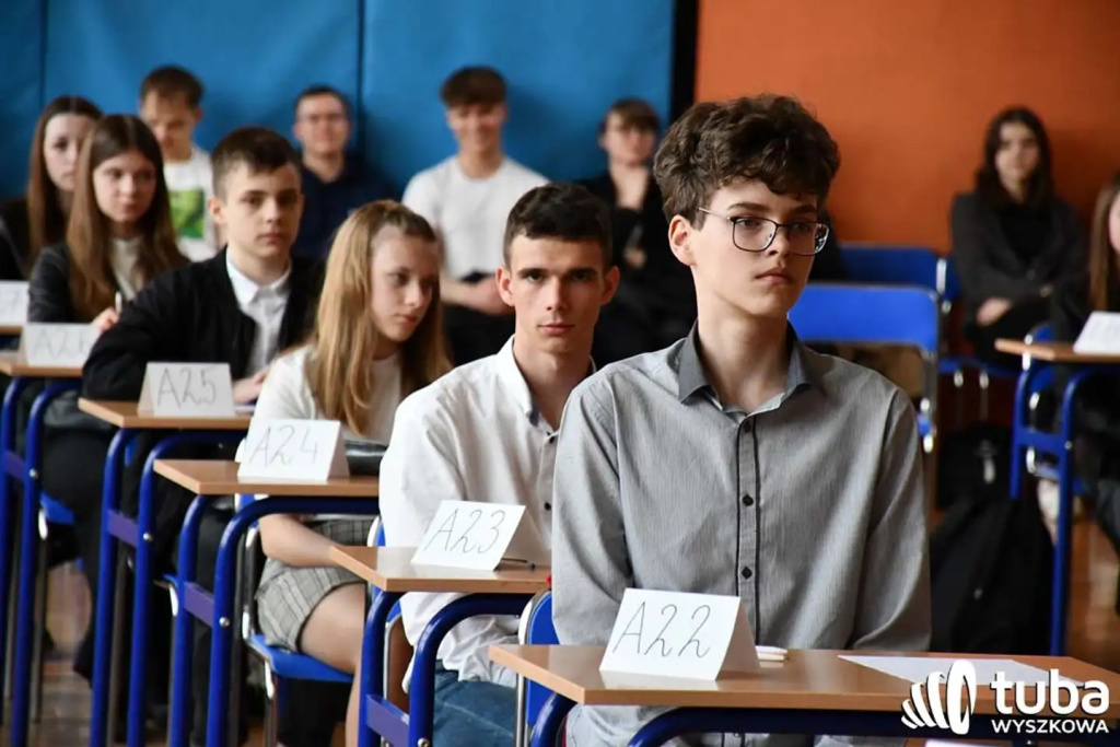 Miłują, nie kalają błędami. Znamy wyszkowskich mistrzów ortografii