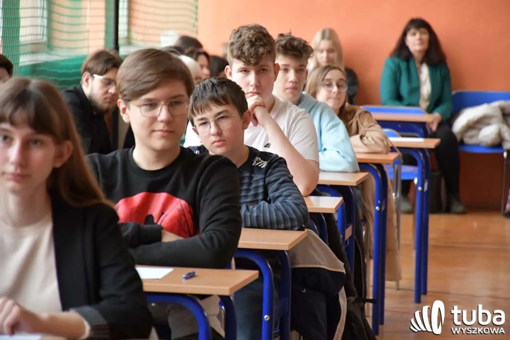 Miłują, nie kalają błędami. Znamy wyszkowskich mistrzów ortografii