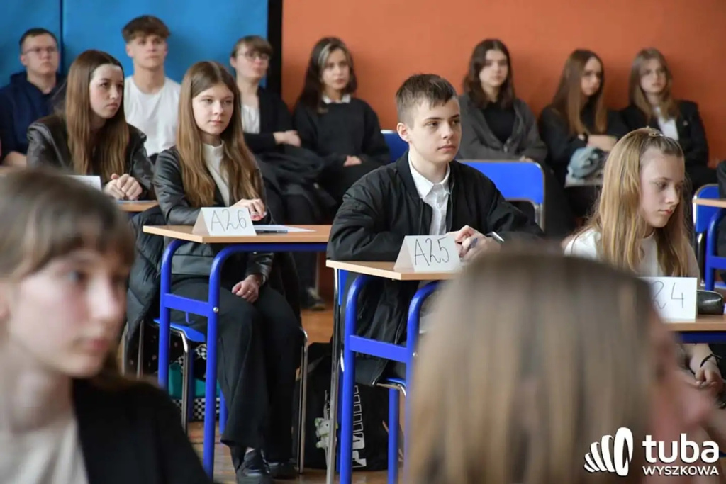 Miłują, nie kalają błędami. Znamy wyszkowskich mistrzów ortografii