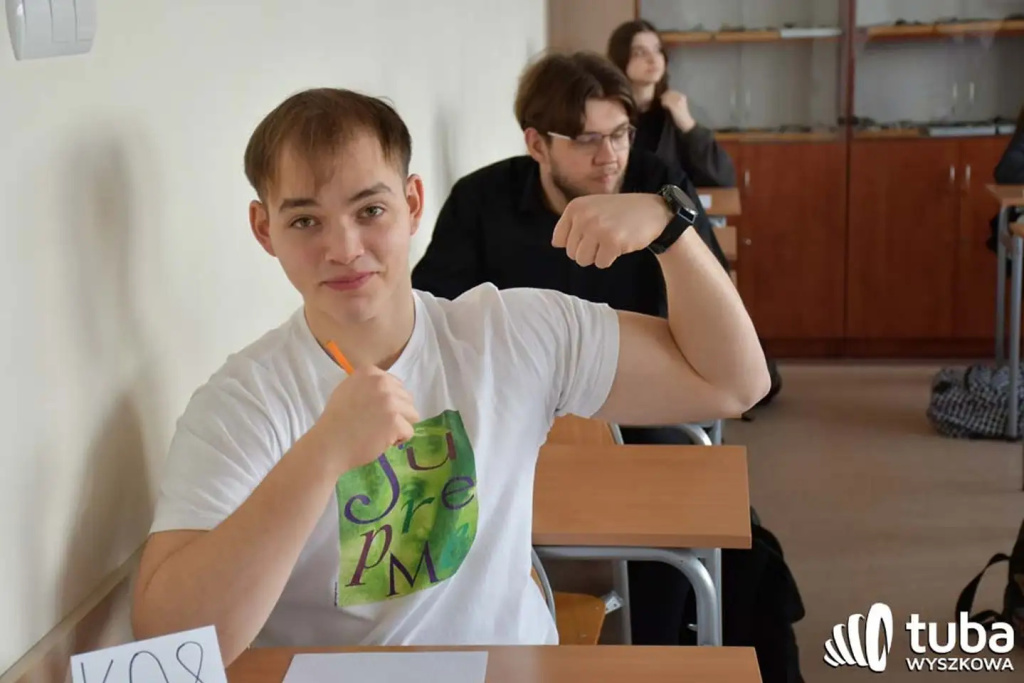 Miłują, nie kalają błędami. Znamy wyszkowskich mistrzów ortografii