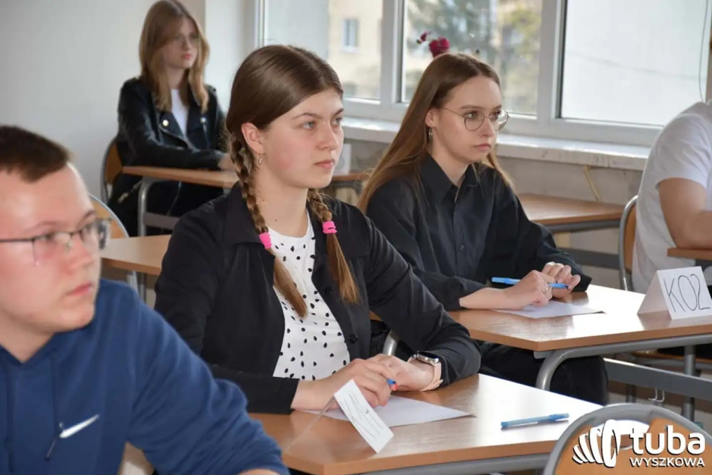 Miłują, nie kalają błędami. Znamy wyszkowskich mistrzów ortografii