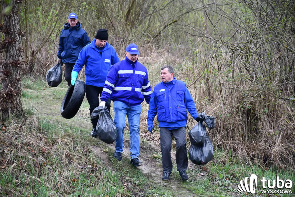 Znów będzie trochę czyściej... (VIDEO)