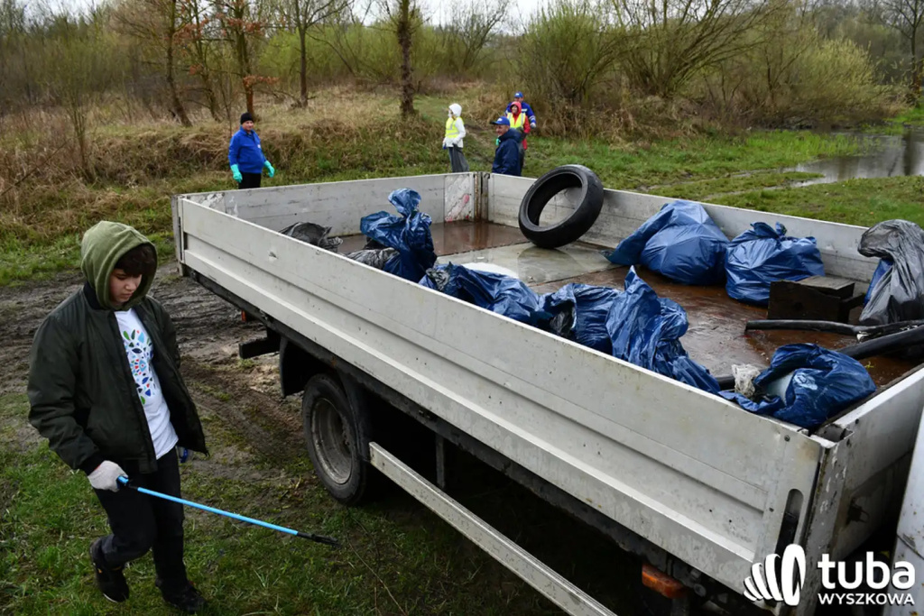 Znów będzie trochę czyściej... (VIDEO)