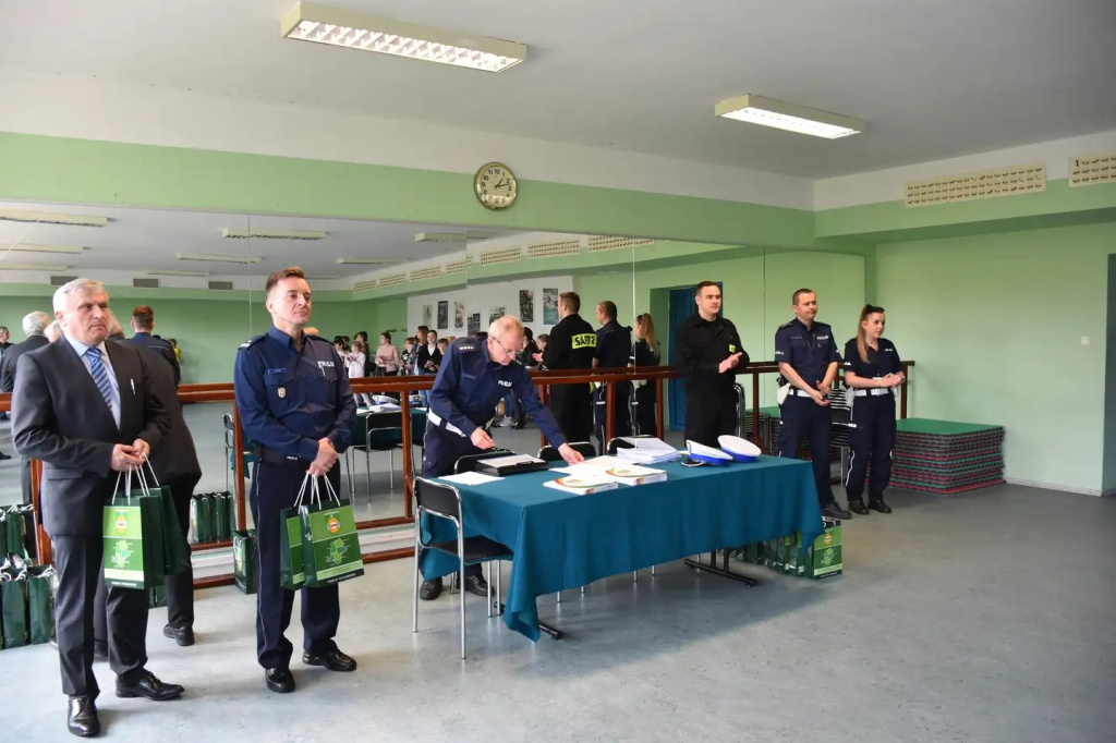 Najlepsi w powiecie z wiedzy o bezpieczeństwie w ruchu drogowym