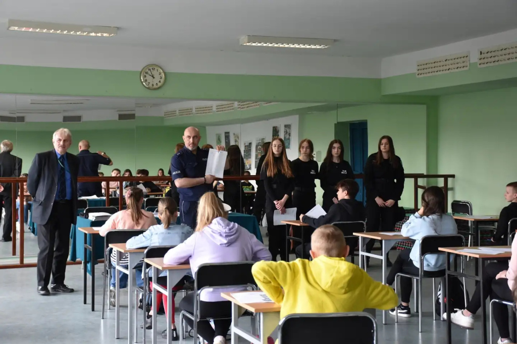 Najlepsi w powiecie z wiedzy o bezpieczeństwie w ruchu drogowym