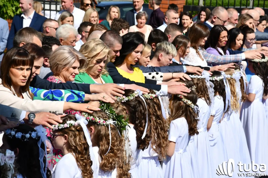 Połączeni z Jezusem. I komunia św. w parafii pw. św. Wojciecha