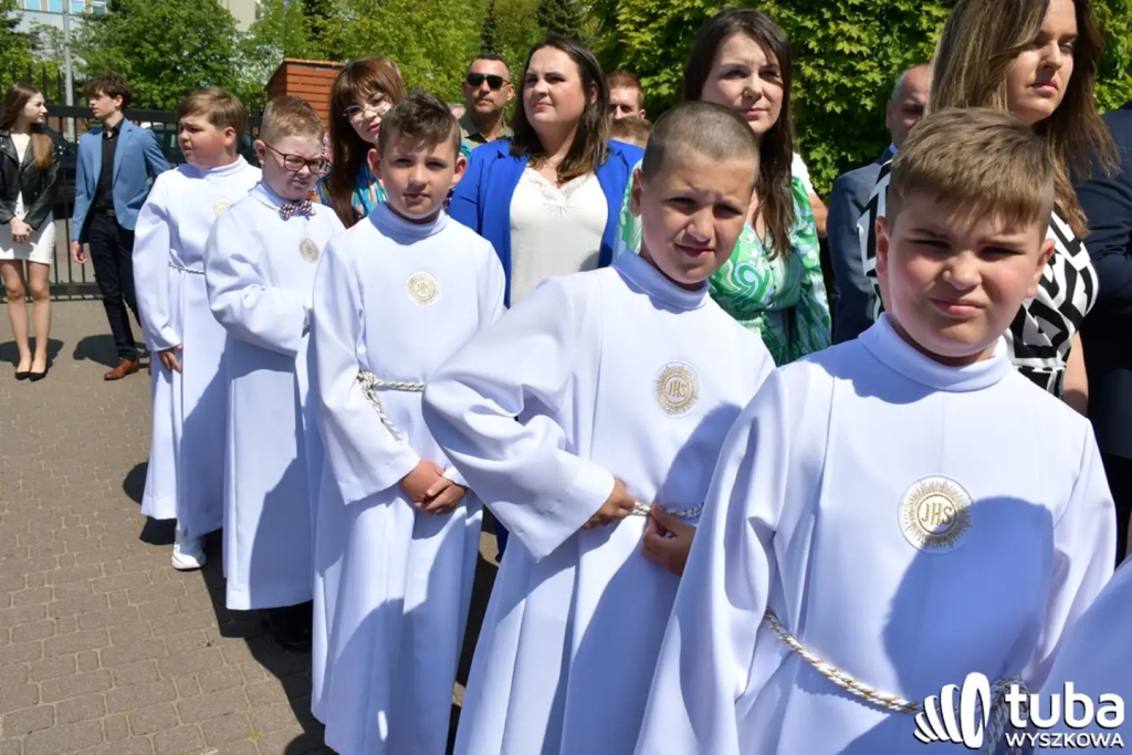 Połączeni z Jezusem. I komunia św. w parafii pw. św. Wojciecha
