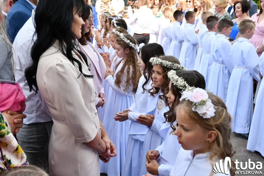 Połączeni z Jezusem. I komunia św. w parafii pw. św. Wojciecha