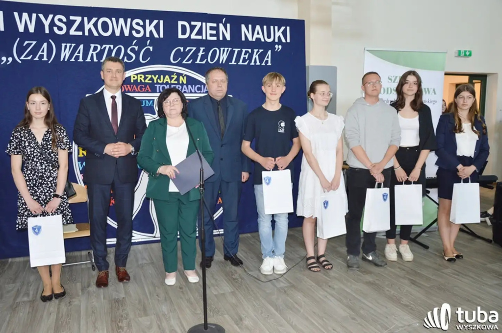 “(Za)wartość człowieka