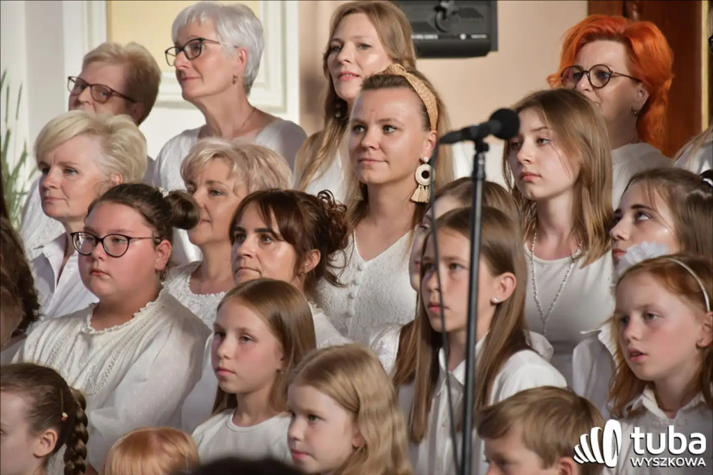 Wielbili śpiewem (VIDEO)