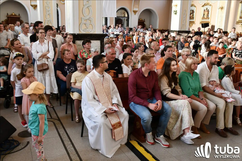 Wielbili śpiewem (VIDEO)