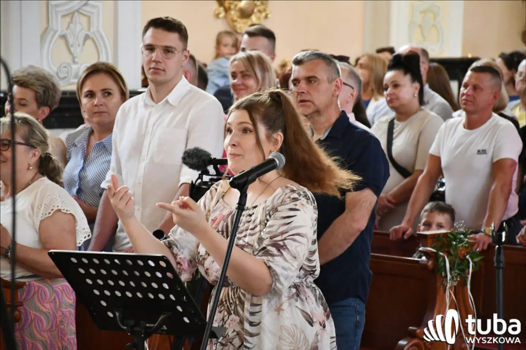 Wielbili śpiewem (VIDEO)