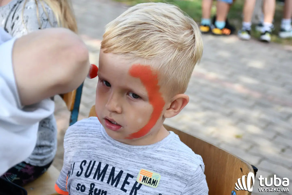 Po sąsiedzku i rodzinnie bawili się w Leszczydole-Nowinach (VIDEO)