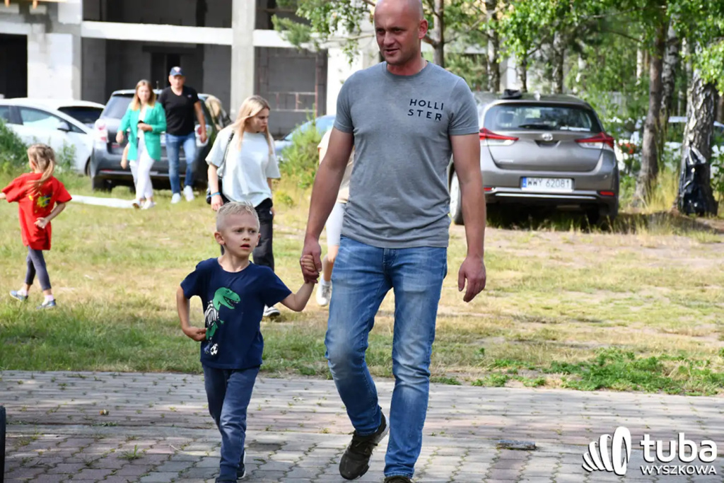 Po sąsiedzku i rodzinnie bawili się w Leszczydole-Nowinach (VIDEO)