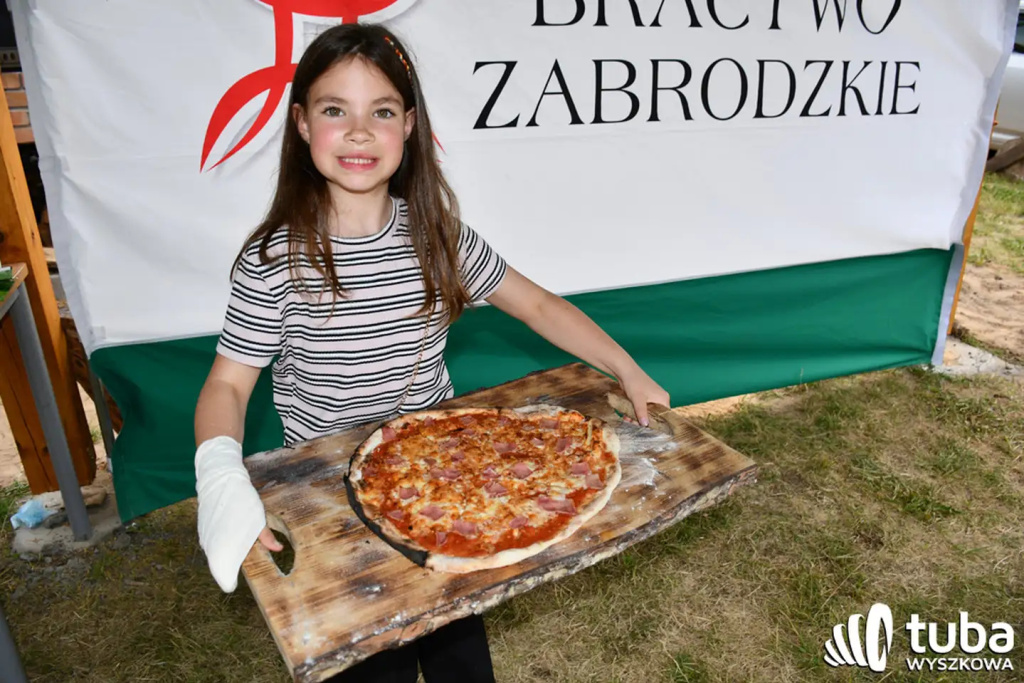Wyprzedaż garażowa w szczytnym celu (VIDEO)