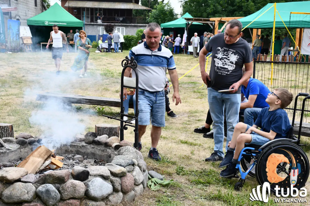 Wyprzedaż garażowa w szczytnym celu (VIDEO)