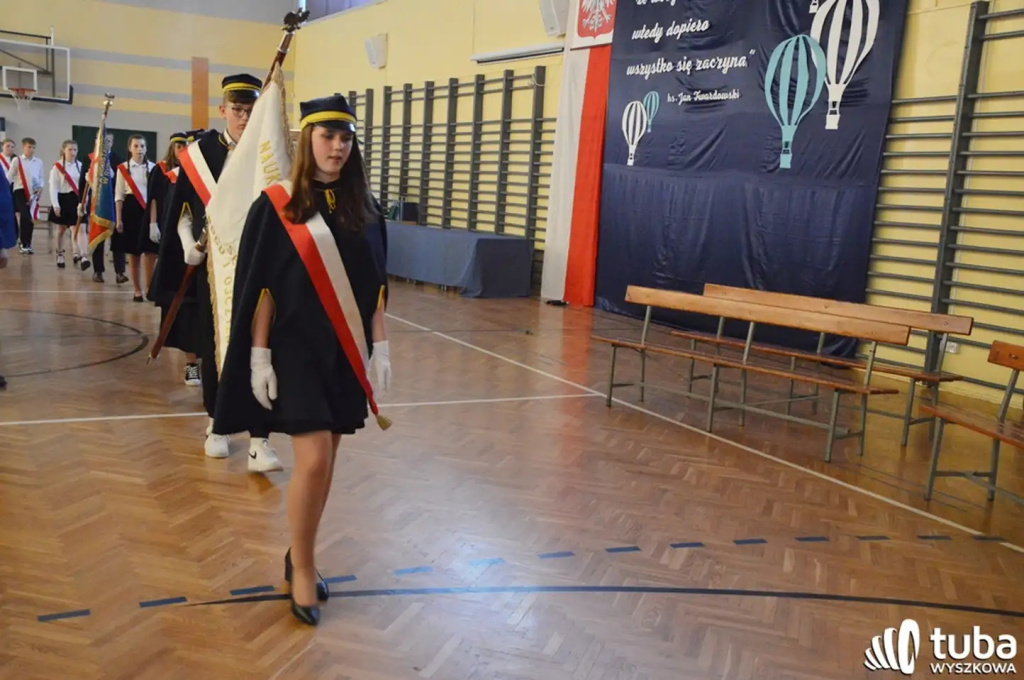 Uczniowie gminy Wyszków uroczyście zakończyli rok szkolny 2022/2023