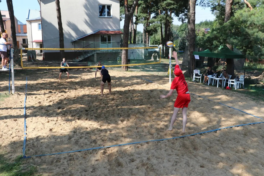 Siatkarskie zakończenie wakacji w Długosiodle