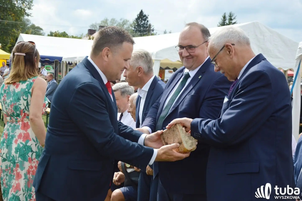 Abyśmy pamiętali, jak wiele zawdzięczamy rolnikom (VIDEO)