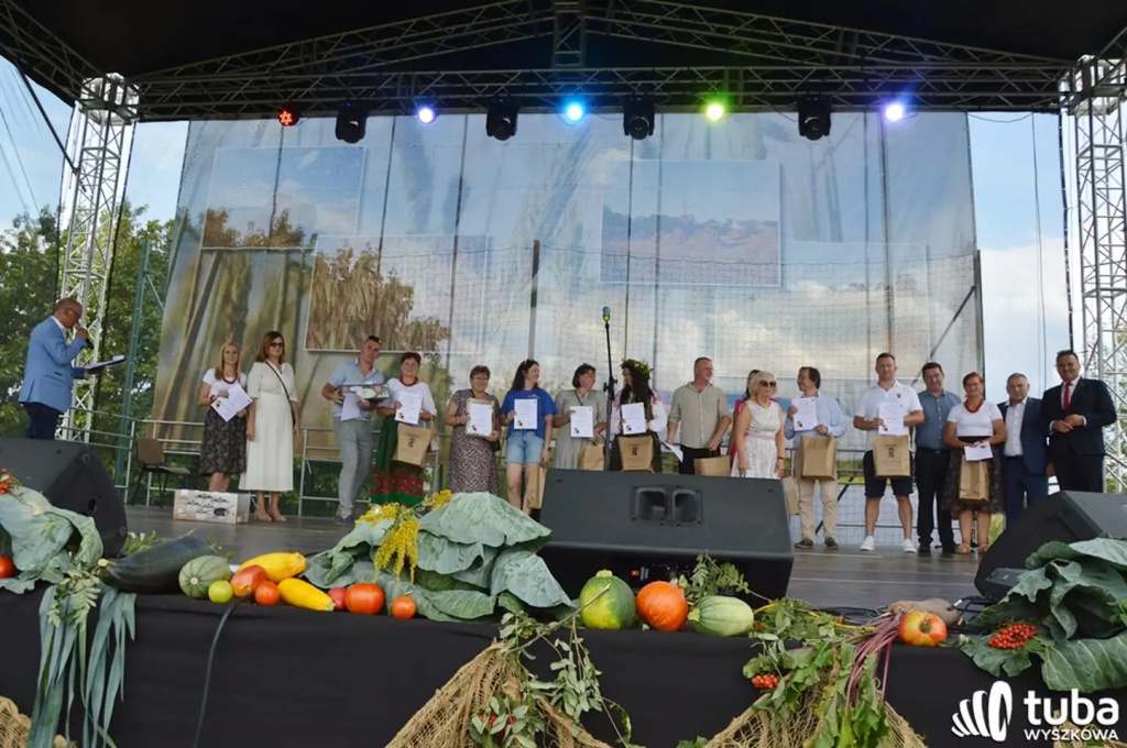 Abyśmy pamiętali, jak wiele zawdzięczamy rolnikom (VIDEO)