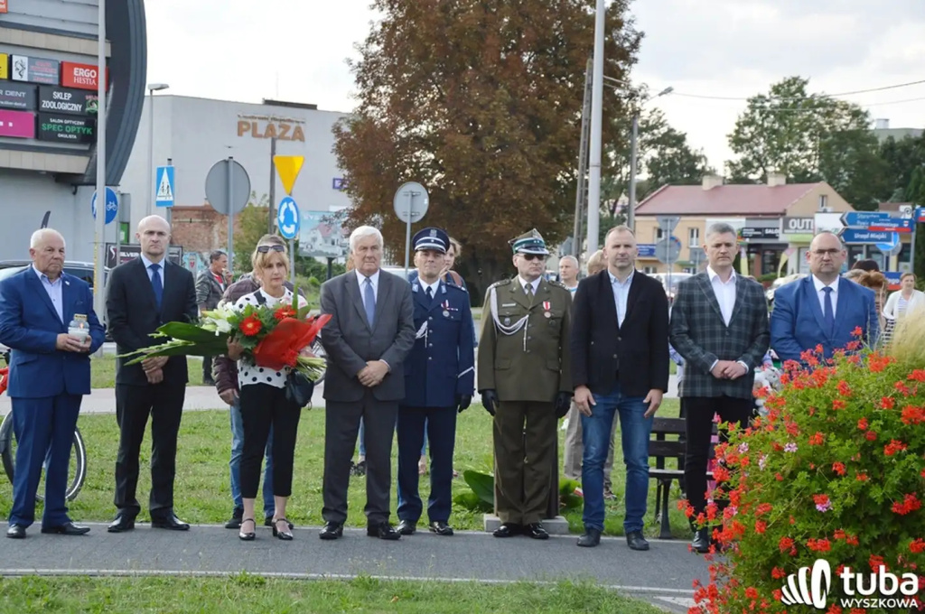 Żołnierze Września, wypełniliście swoją powinność wobec ojczyzny
