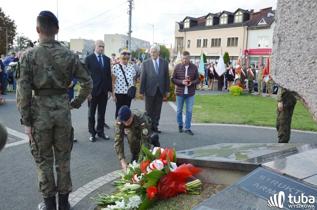 Żołnierze Września, wypełniliście swoją powinność wobec ojczyzny