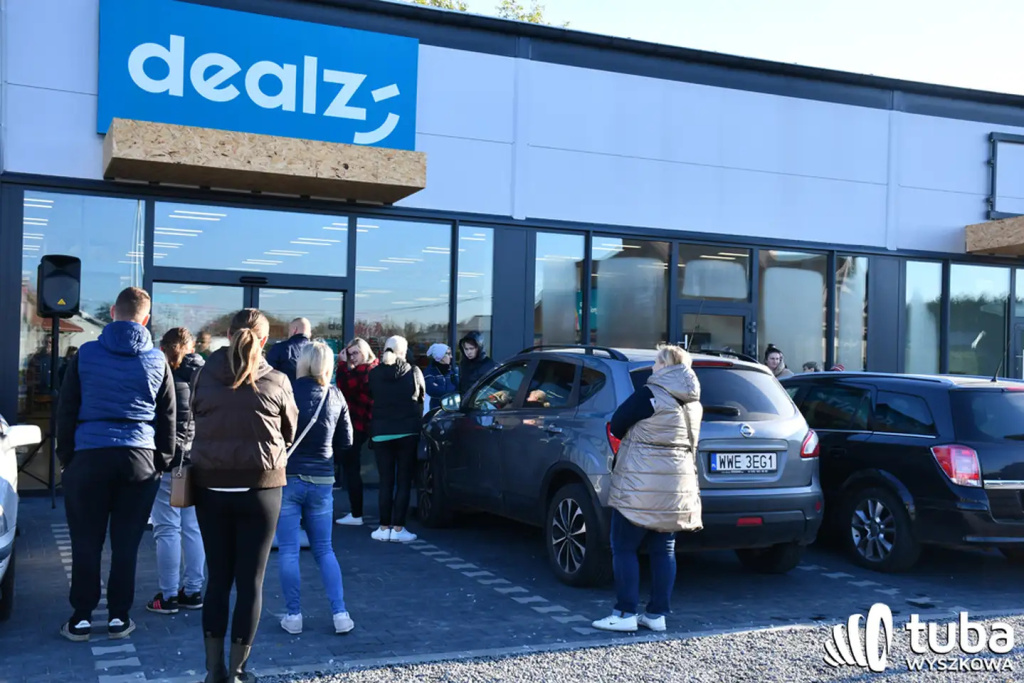 Wielkie otwarcie sklepu Dealz w Łochowie!