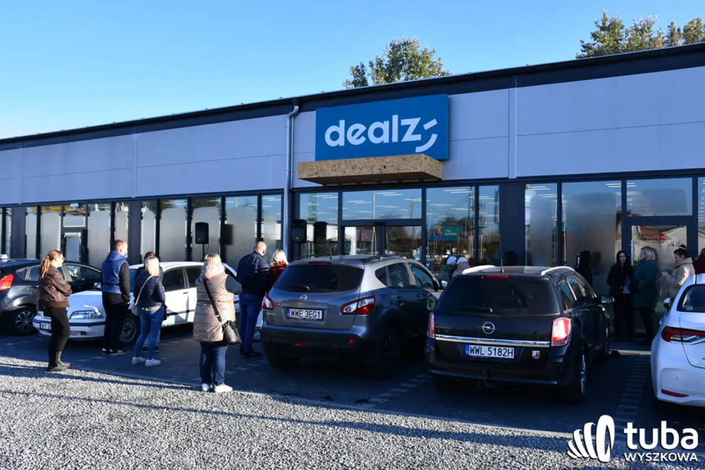 Wielkie otwarcie sklepu Dealz w Łochowie!