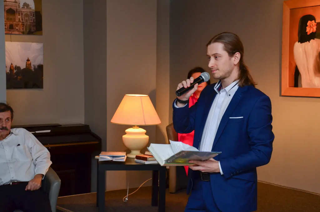 „Tak wiele radości”, czyli Dzień Kobiet w Bibliotece Miejskiej