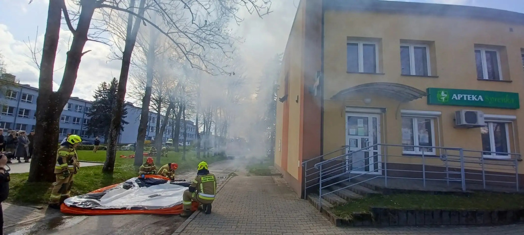 Napastnik w szpitalu! Spokojnie, to tylko ćwiczenia służb