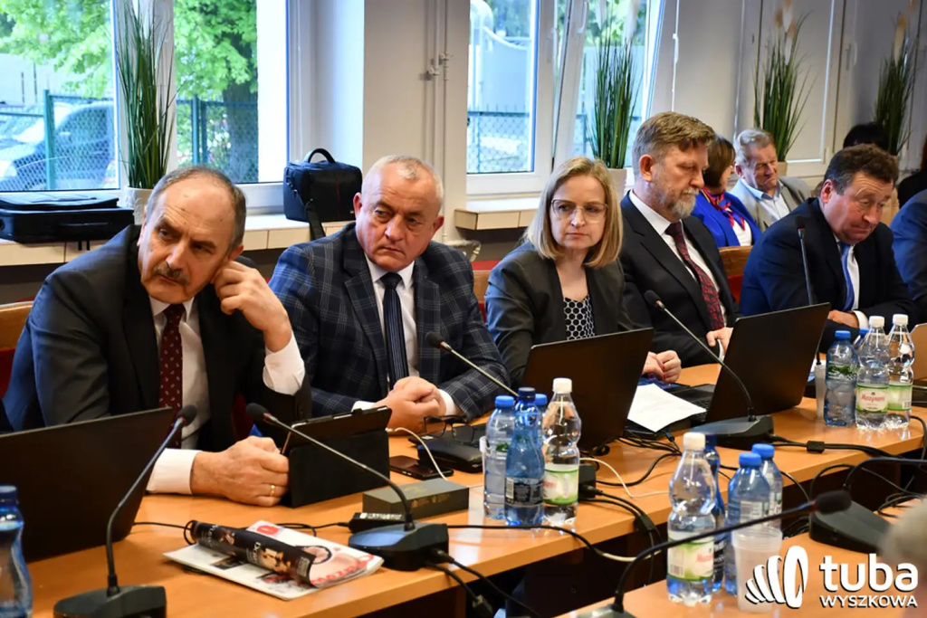 Pandemia, wojna, polityczne potyczki. Podsumowanie burzliwej kadencji Rady Powiatu Wyszkowskiego
