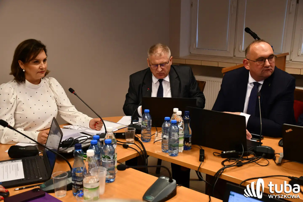 Pandemia, wojna, polityczne potyczki. Podsumowanie burzliwej kadencji Rady Powiatu Wyszkowskiego