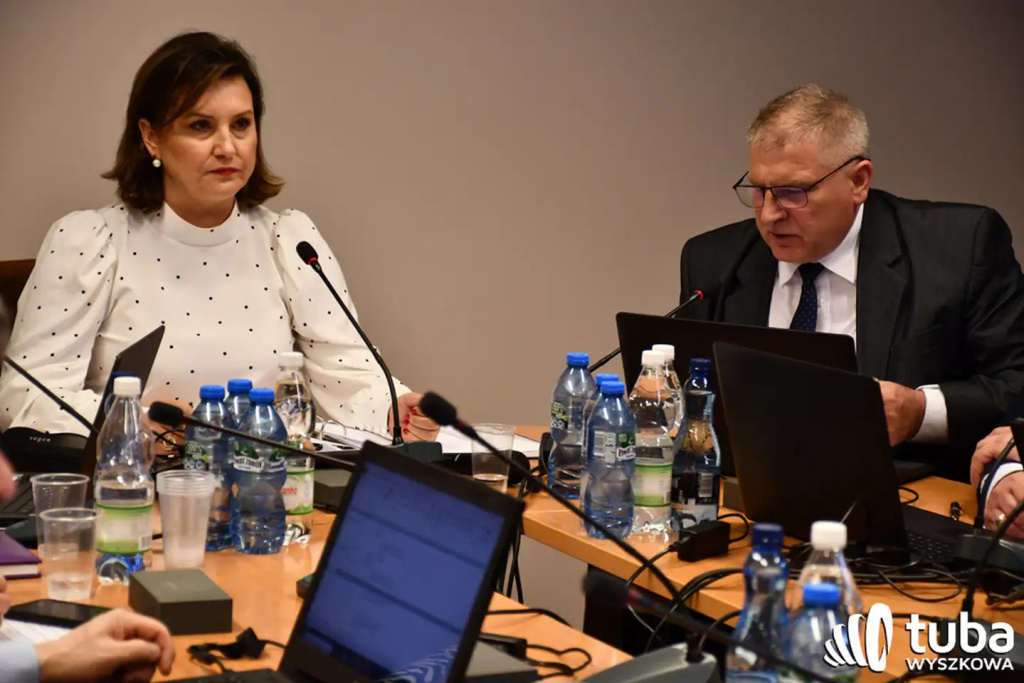 Pandemia, wojna, polityczne potyczki. Podsumowanie burzliwej kadencji Rady Powiatu Wyszkowskiego
