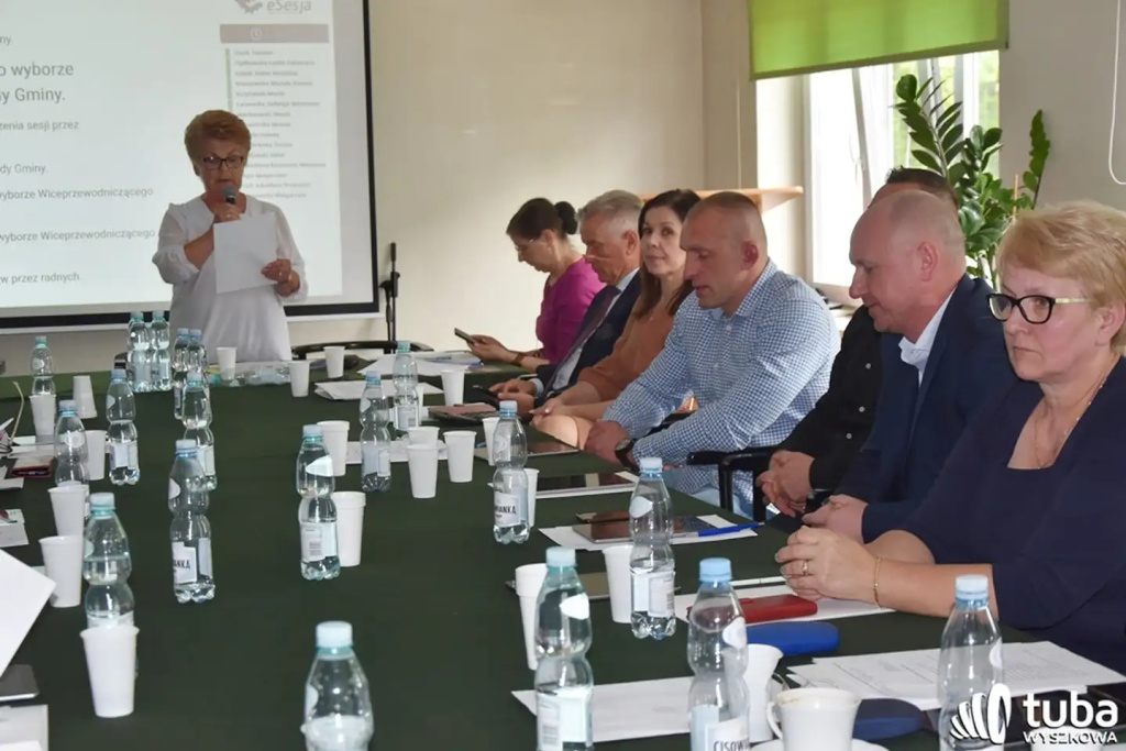Wójt oraz radni gminy Długosiodło zaprzysiężeni