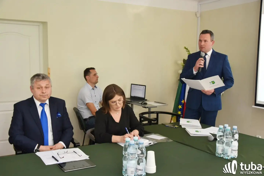 Wójt oraz radni gminy Długosiodło zaprzysiężeni