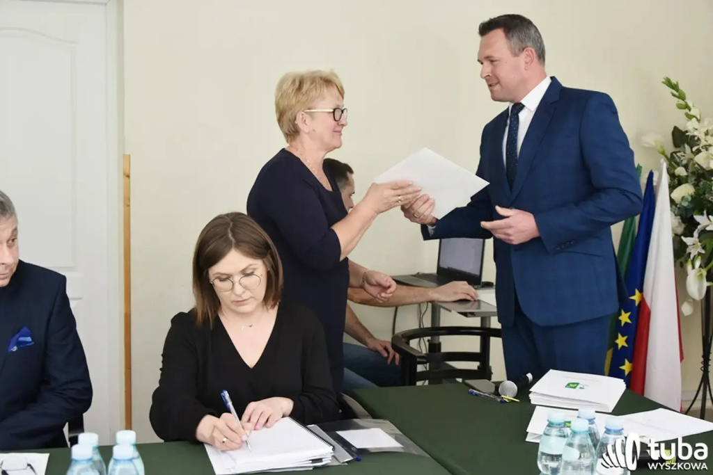 Wójt oraz radni gminy Długosiodło zaprzysiężeni